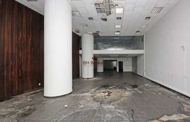 Imagem: O depósito possui 600m² de Área e está localizado em Centro