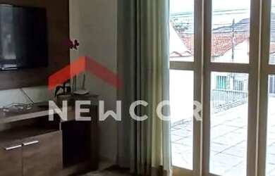 Imagem: A casa possui 5 Dormitórios, 3 Banheiros, 2 Vagas na garagem