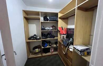 Imagem 13: Excelente Oportunidade. Churrasqueira, Varanda, Guarda roupae450m² de...