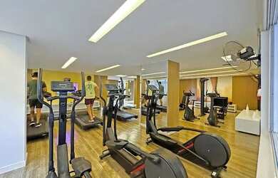 Imagem 4: Apto no Ed K Apartments - 02 Quartos sdo 01 Suite - com armários - Andar...