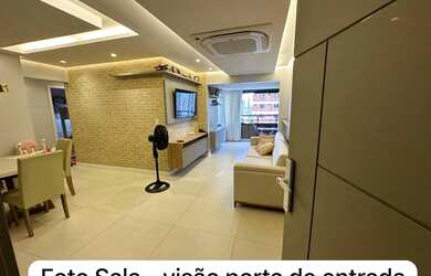 Imagem: O apartamento possui 3 Dormitórios, 3 Banheiros, 2 Vagas na