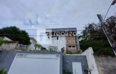 Imagem 2: Casa 03 quartos no bairro Agronômica Florianópolis