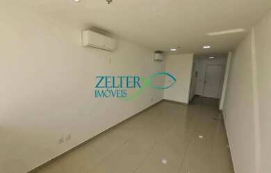 Imagem: O depósito possui 1 Vaga na garagem, 27m² de Área e está