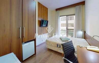 Imagem: O studio possui 1 Dormitório, 1 Banheiro, 1 Vaga na garagem