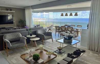 Imagem: O apartamento possui 4 Dormitórios, 5 Banheiros, 4 Vagas na