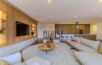 Imagem: O apartamento possui 3 Dormitórios, 3 Banheiros, 2 Vagas na