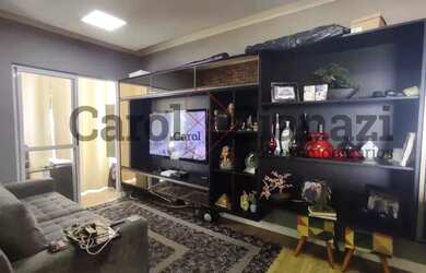 Imagem: O apartamento possui 3 Dormitórios, 1 Banheiro, 1 Vaga na garagem