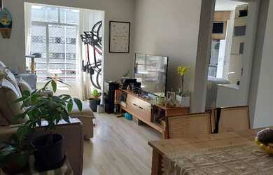 Imagem: O apartamento possui 2 Dormitórios, 2 Banheiros, 1 Vaga na