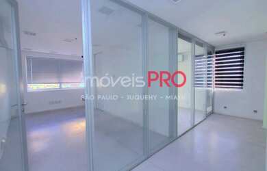 Imagem: O depósito possui 2 Vagas na garagem, 50m² de Área e está