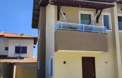 Imagem: A casa em condomínio possui 3 Dormitórios, 3 Banheiros, 2