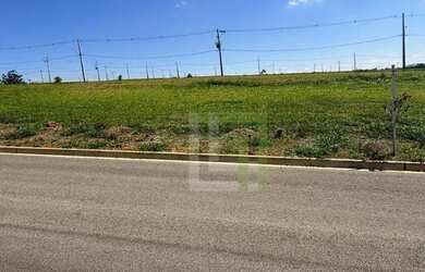 Imagem: O terreno possui 176m² de Área e está localizado em Cabreúva