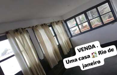 Imagem: A casa à venda possui 2 Dormitórios e 2 Banheiros e está