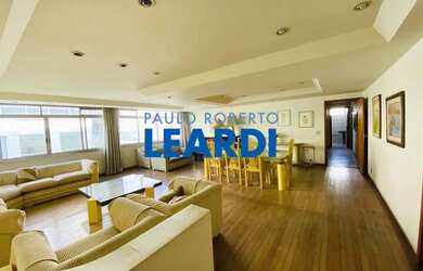 Imagem: O apartamento possui 3 Dormitórios, 4 Banheiros, 1 Vaga na