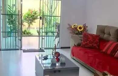 Imagem: O apartamento possui 3 Dormitórios, 5 Banheiros, 2 Vagas na