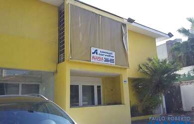 Imagem: O depósito possui 5 Vagas na garagem, 230m² de Área e está