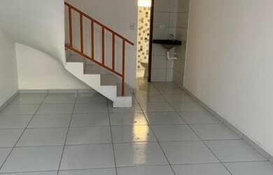 Imagem 3: Belíssimos Triplex novos, ótima localização em Pau Amarelo!