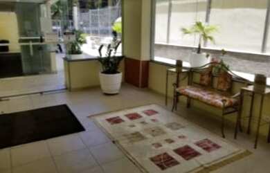 Imagem: O apartamento possui 2 Dormitórios, 2 Banheiros, 1 Vaga na