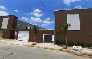 Imagem: O studio possui 1 Dormitório, 1 Banheiro, 1 Vaga na garagem