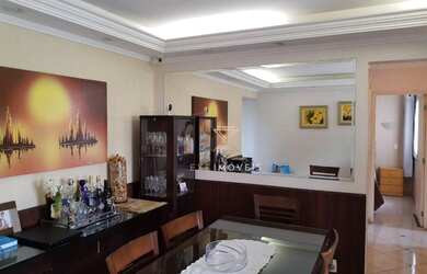 Imagem: O apartamento possui 3 Dormitórios, 2 Banheiros, 2 Vagas na