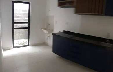 Imagem: A casa em condomínio possui 3 Dormitórios, 2 Banheiros, 1