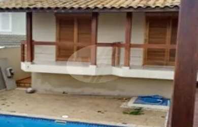 Imagem: A casa em condomínio possui 4 Dormitórios, 4 Banheiros, 4