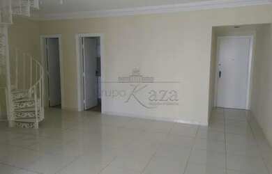 Imagem: O apartamento na cobertura possui 4 Dormitórios, 5 Banheiros