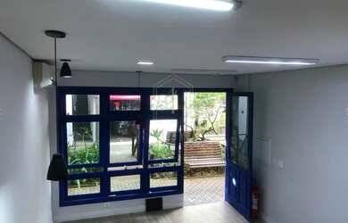 Imagem: O depósito possui 100m² de Área e está localizado em Barueri