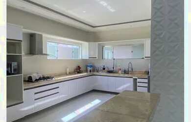 Imagem 3: Vendo essa linda casa. Churrasqueira, 412m² de Área, 2 Vagas na garageme4...