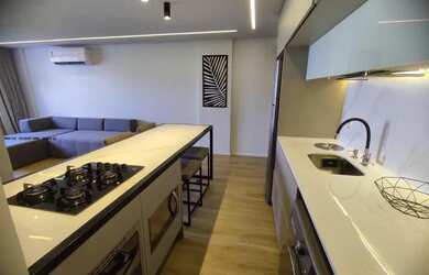 Imagem: O apartamento possui 1 Dormitório, 2 Banheiros, 1 Vaga na garagem