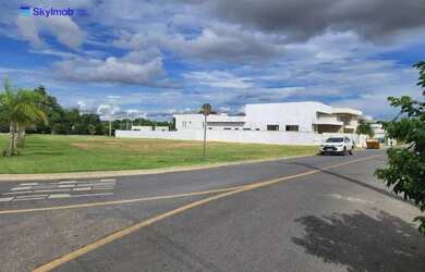 Imagem: O terreno possui 652m² de Área e está localizado em Cuiabá