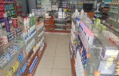 Imagem: O depósito possui 50m² de Área e está localizado em Gamboa