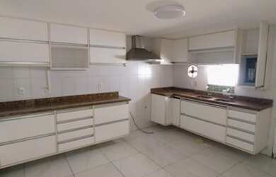 Imagem 11: Casa aluguel venda. Piscina, Varanda, Área de serviçoe400m² de Área