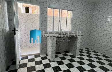 Imagem: A casa possui 2 Dormitórios, 1 Banheiro, 1 Vaga na garagem