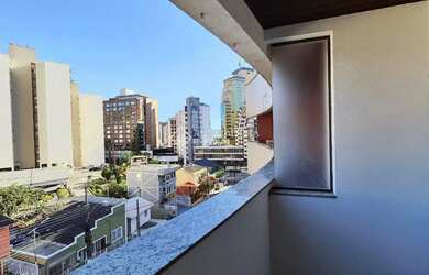 Imagem 2: Apartamento à Venda no Centro de Florianópolis - 3 Quartos 1 Suíte...