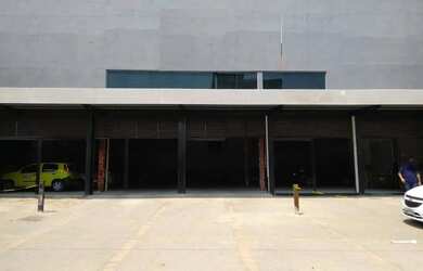 Imagem: O depósito possui 750m² de Área e está localizado em Eldorado