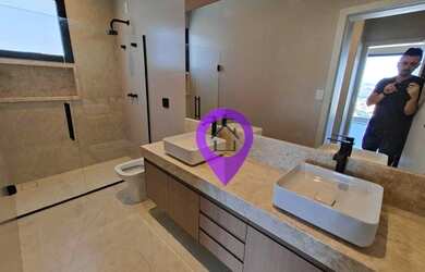 Imagem 12: Casa de 273m² em terreno de 300m² nas Colinas de Santa Bárbara, Pouso Alegre. 4 suítes, vi