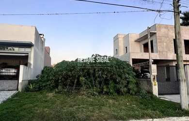 Imagem: O terreno possui 300m² de Área e está localizado em Laranjal