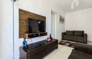 Imagem: O apartamento possui 1 Dormitório, 1 Banheiro, 1 Vaga na garagem