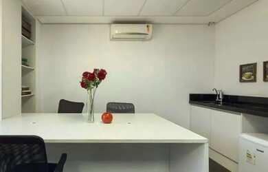 Imagem 4: Conjunto à venda, 35 m² por R$ 380.000 - Parque Industrial Tomas Edson...