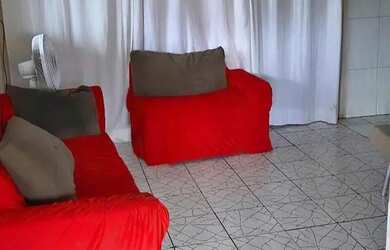 Imagem: A casa possui 2 Dormitórios, 1 Banheiro e 20m² de Área e