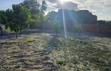 Imagem: O terreno possui 4.500m² de Área e está localizado em Boa