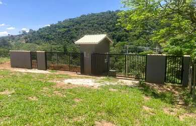 Imagem: O terreno possui 500m² de Área e está localizado em Centro