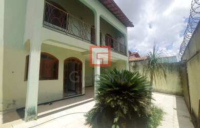 Imagem 14: Casa em Montes Claros, no bairro Vila Campos, à venda