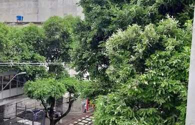 Imagem: O apartamento possui 2 Dormitórios, 2 Banheiros, 70m² de Área