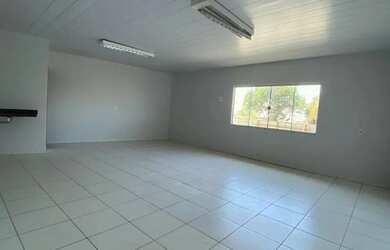 Imagem: A casa possui 3 Dormitórios, 4 Banheiros, 158m² de Área e