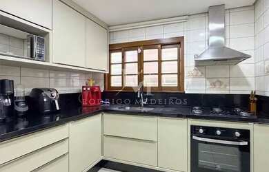 Imagem 13: Casa à venda em Jurerê Internacional, Florianópolis com 3 quartos