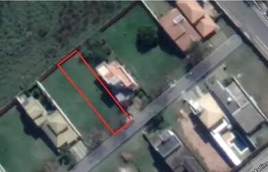 Imagem: O terreno possui 450m² de Área e está localizado em Chácara