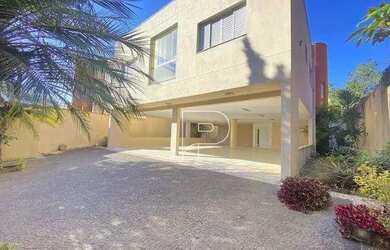 Imagem: A casa em condomínio possui 4 Dormitórios, 5 Banheiros, 5