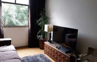 Imagem: O apartamento possui 2 Dormitórios, 2 Banheiros, 1 Vaga na