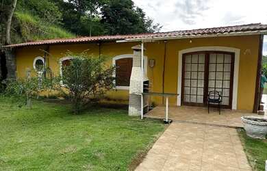 Imagem: A chácara possui 25.000m² de Área e está localizado em